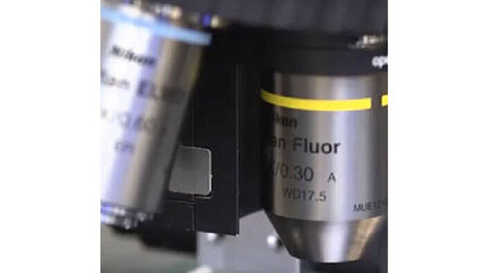 PIFOC mounted on a microscope turret PIFOC mounted on a microscope turret